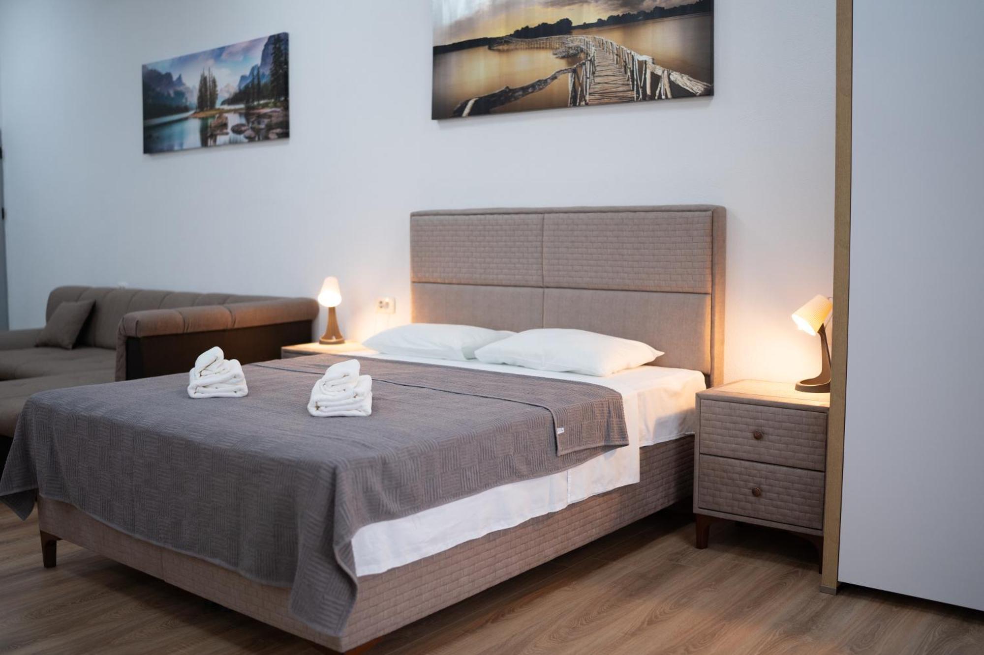 Dane Apartment Airport Podgorica Mitrovici  Экстерьер фото